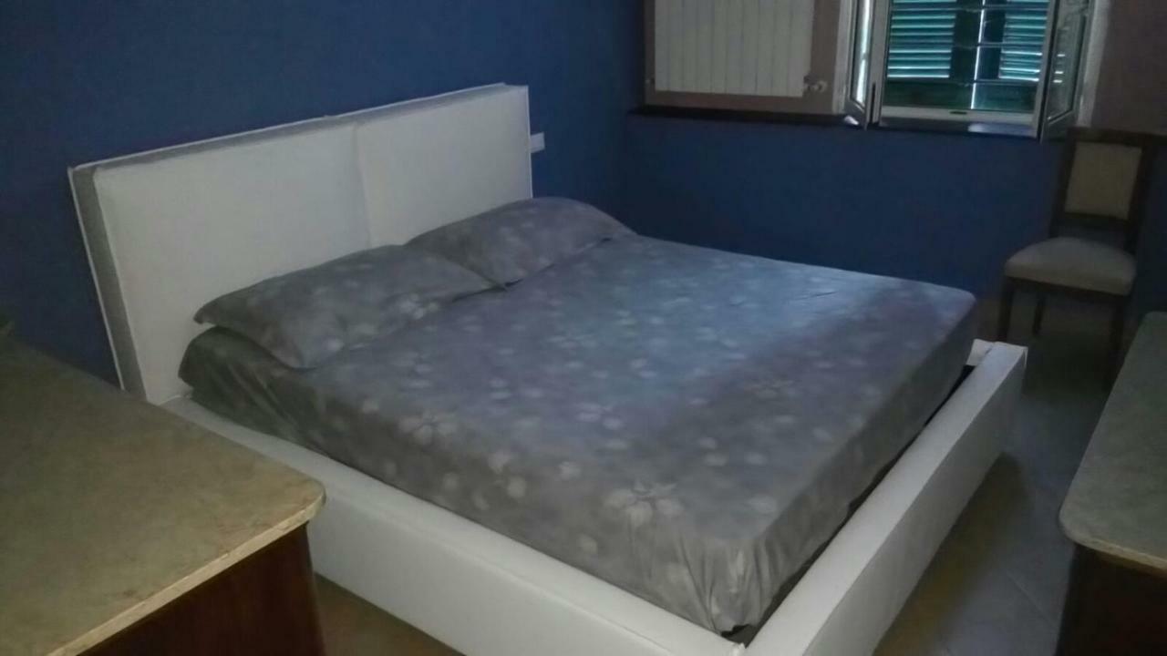 Casa Florine Appartement Finale Ligure Buitenkant foto